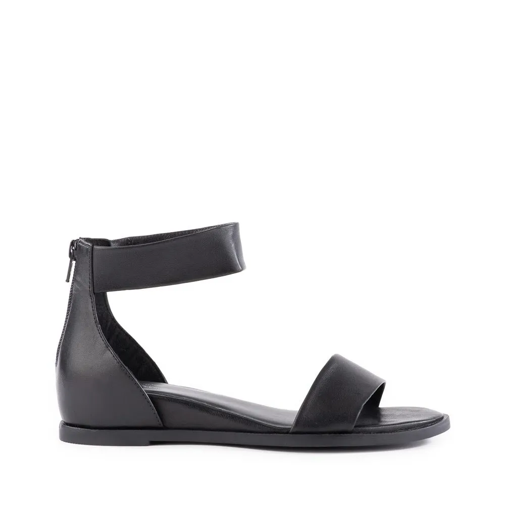 Honeysuckle Sandal
