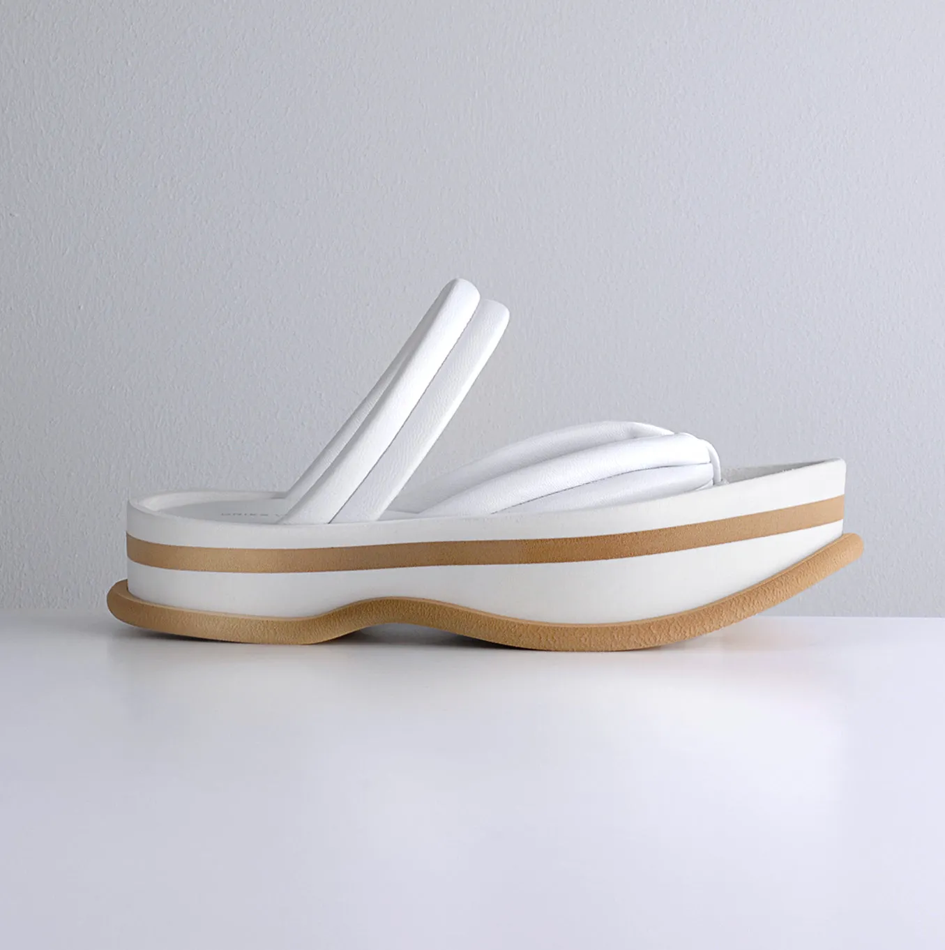 SLIP ON SANDAL