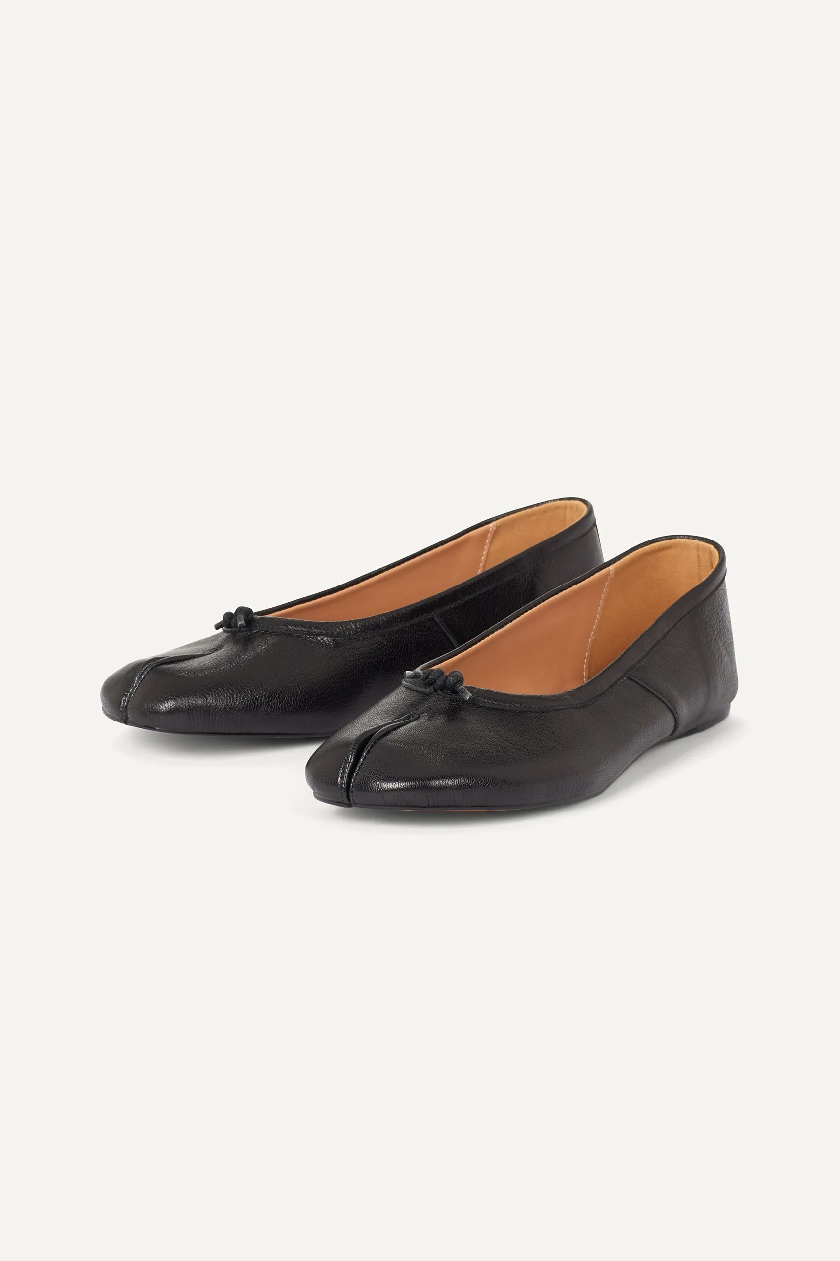 Zia Leather Pumps